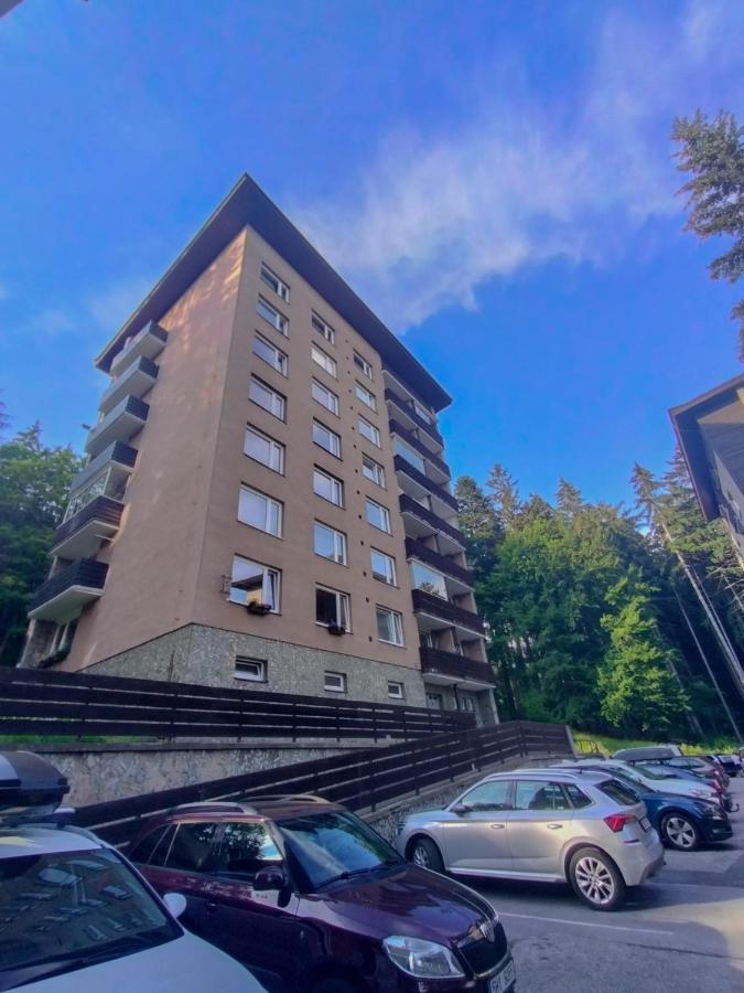 Apartmanek Protez 잔스케라즈네 외부 사진