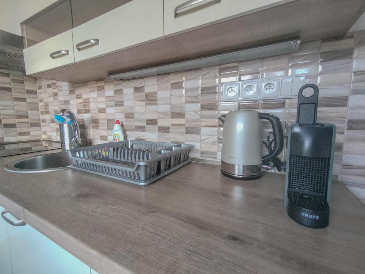 Apartmanek Protez 잔스케라즈네 외부 사진