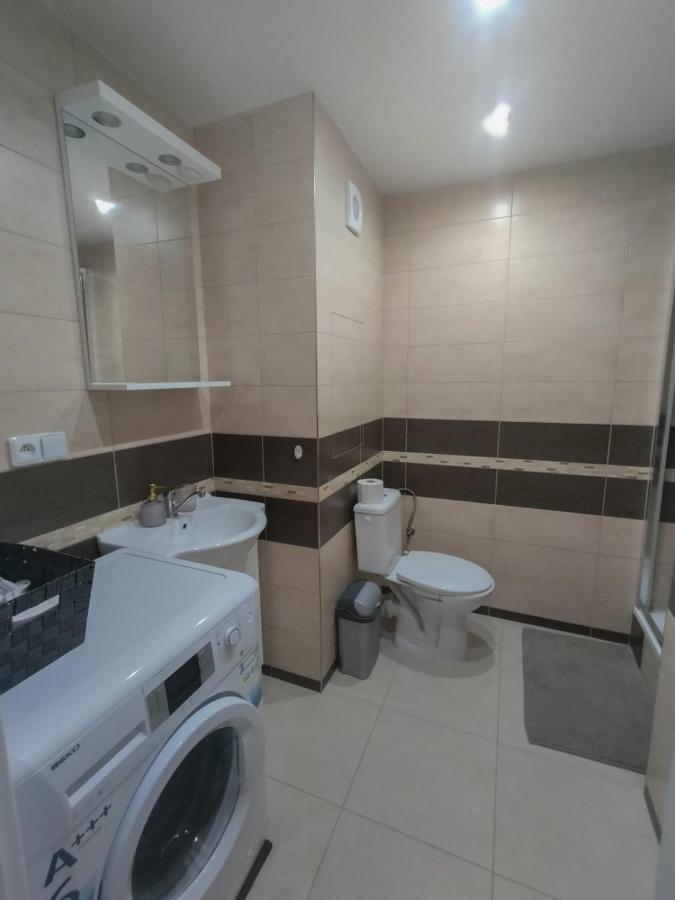Apartmanek Protez 잔스케라즈네 외부 사진