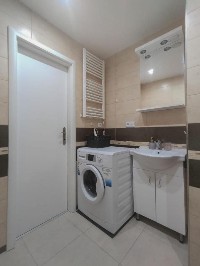 Apartmanek Protez 잔스케라즈네 외부 사진